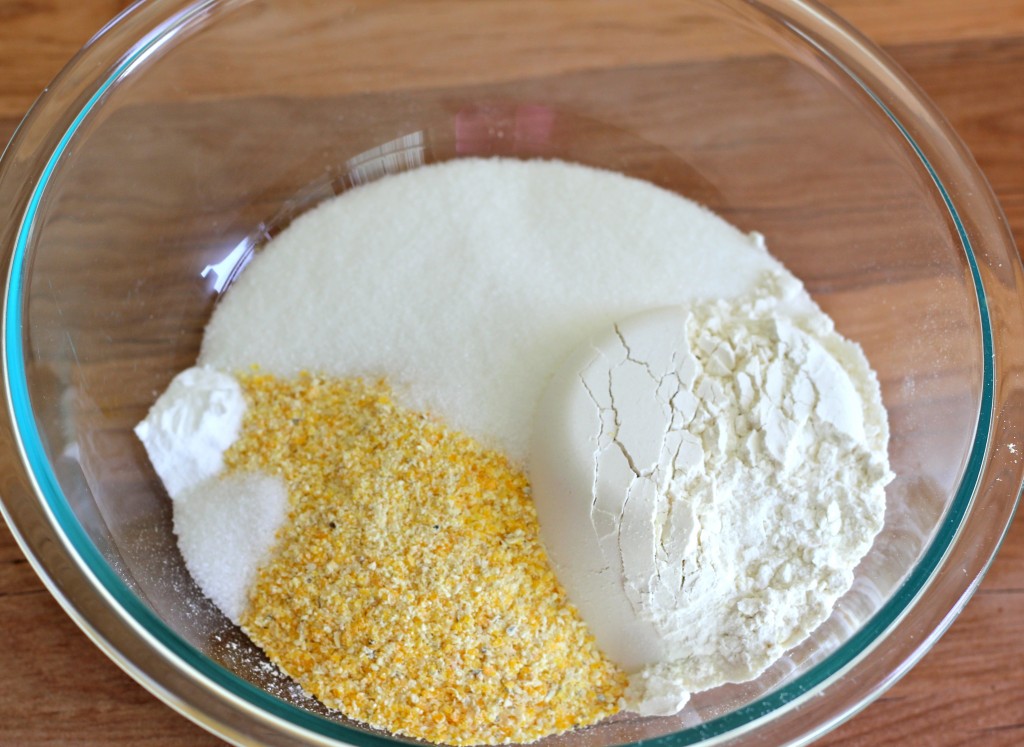 BBQ Chicken Cornbread Pie - The best kind of pie is when BBQ chicken goodness is sitting on a bed of fluffy, crumbly cornbread!