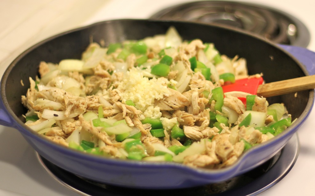 BBQ Chicken Cornbread Pie - The best kind of pie is when BBQ chicken goodness is sitting on a bed of fluffy, crumbly cornbread!