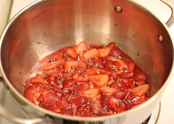 Buttermilk Pancakes with Strawberry Sauce - Start your mornings off right with these fluffy, melt-in-your-mouth pancakes!