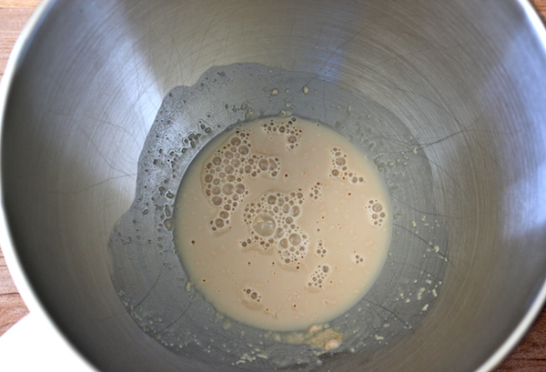Monkey Bread Cupcakes - Classic monkey bread in irresistible cupcake form oozing with cinnamon sugar goodness and a dripping vanilla glaze!