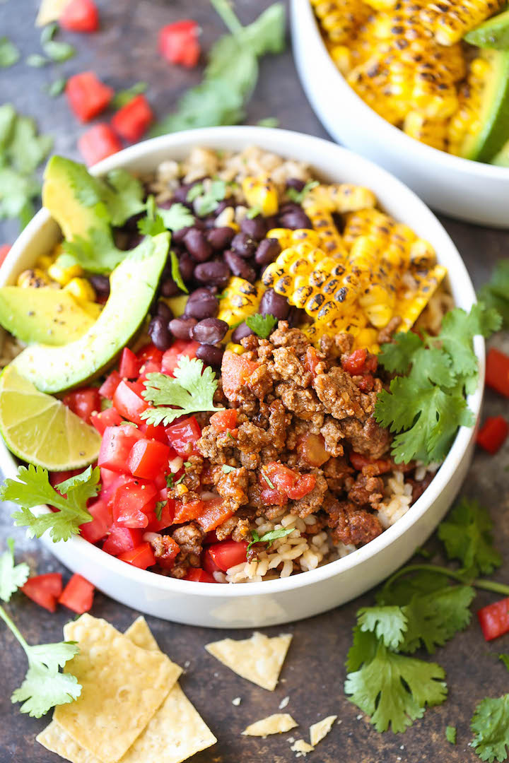 Taco Meal Prep Bowls - Meal prep for the entire week with these healthy Mexican bowls. This saves you money, time, calories - you honestly can't beat that!