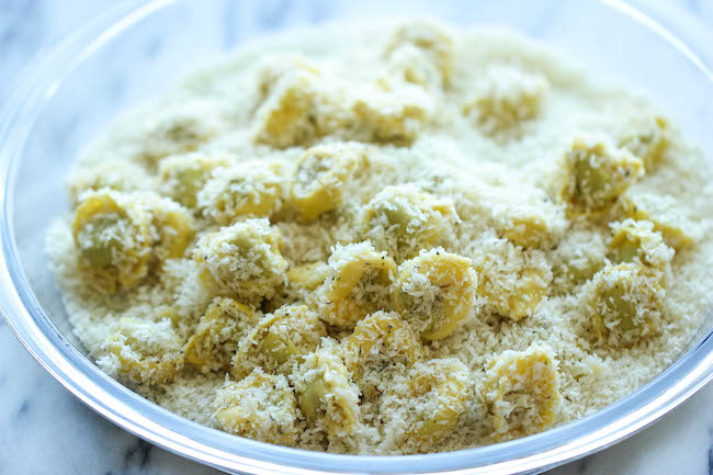 Parmesan Tortellini Bites - Crisp, crunchy, parmesan-loaded tortellini bites - so good, you won't be able to stop eating these!