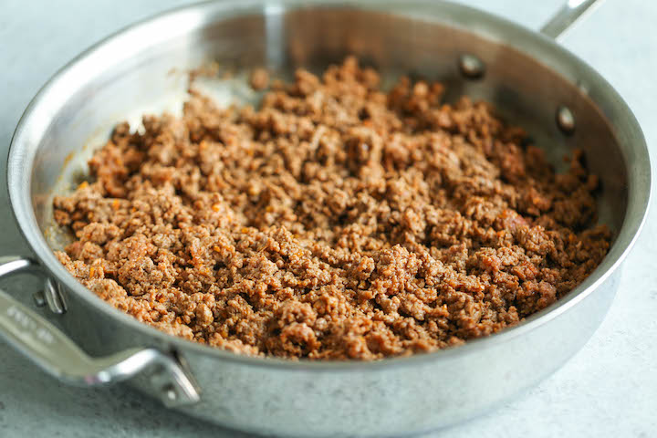 One Pot Taco Spaghetti - All your favorite flavors of tacos in spaghetti form - made in ONE PAN!  So cheesy, comforting and stinking easy with no clean-up!