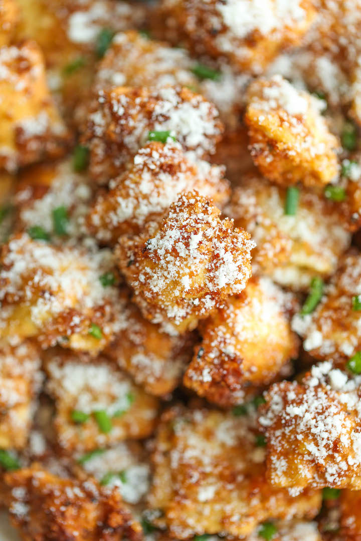 Olive Garden Toasted Ravioli - Everyone's FAVORITE appetizer easily made at home with half the calories and fat - it's healthier and tastier of course!