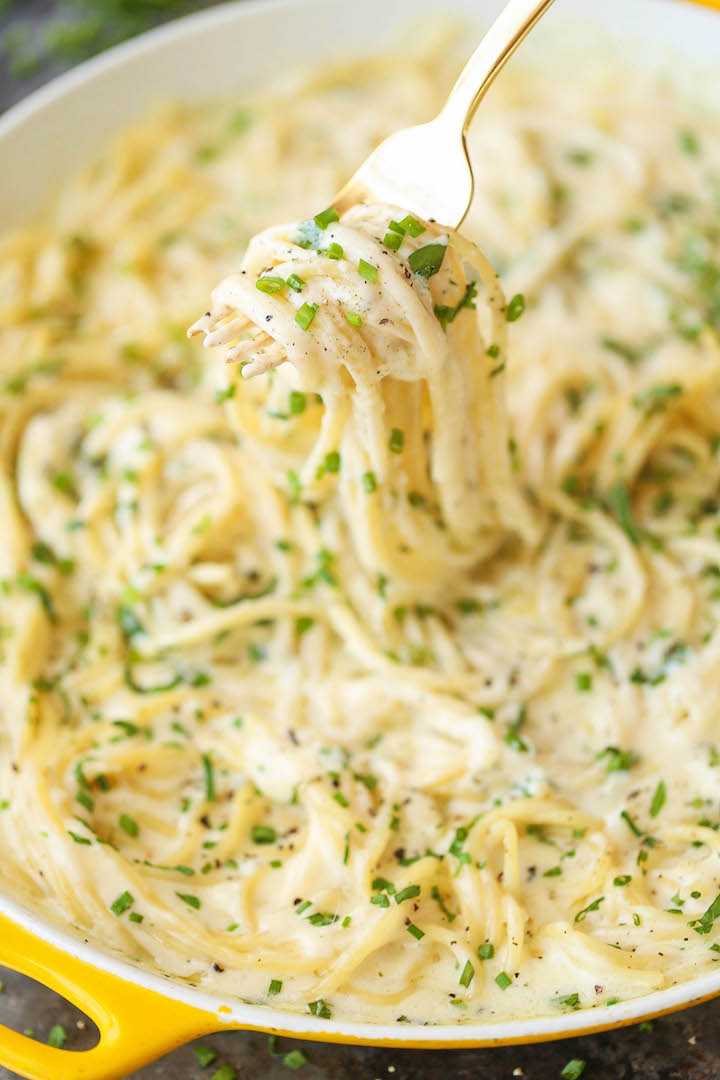 Four Cheese Spaghetti - AMAZINGLY creamy and so velvety with 4 different types of cheeses here! It's quick/easy and perfect for company too!