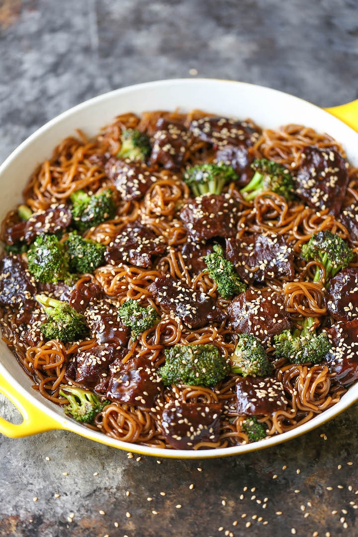 Beef and Broccoli Ramen Stir Fry - Everyone's favorite beef and broccoli turned into the easiest stir fry noodles EVER! It's even better as leftovers!