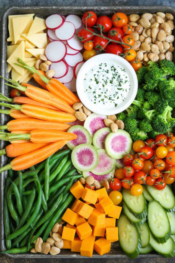 Vegetable Platter with Greek Yogurt Ranch
