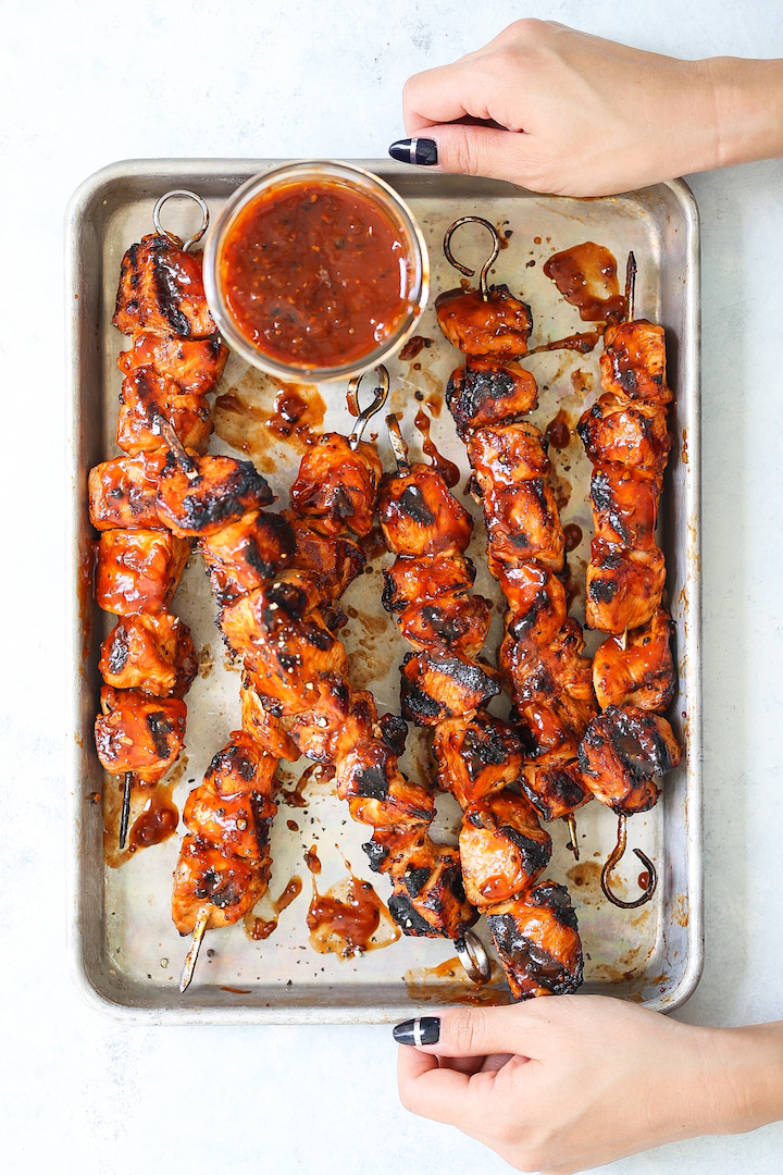 Honey BBQ Chicken Kabobs - Juicy, tender, super saucy BBQ chicken kabobs that everyone will love at your next barbecue! It's the easiest BBQ sauce marinade that keeps the chicken so sweet and tangy, packed with tons of flavor!